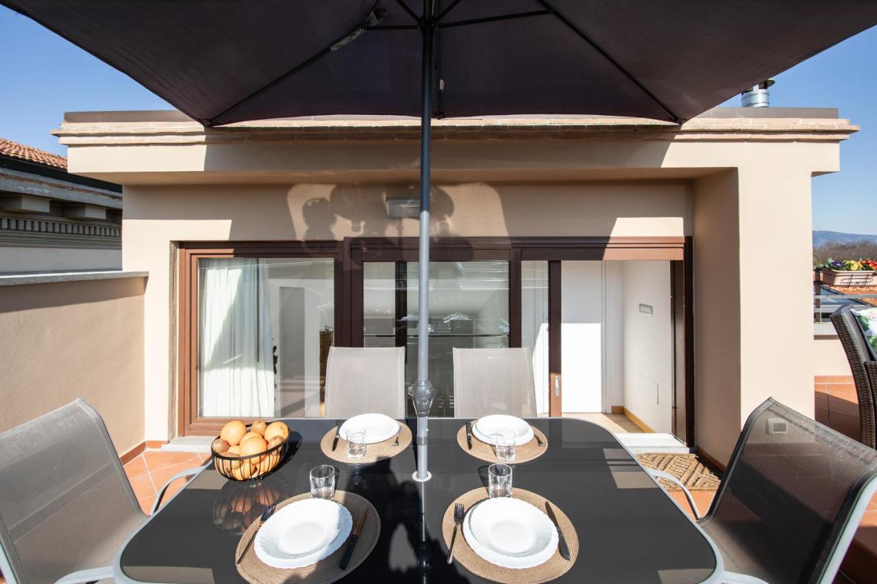 Rooftop Delight With Terrace Lucca Exteriör bild