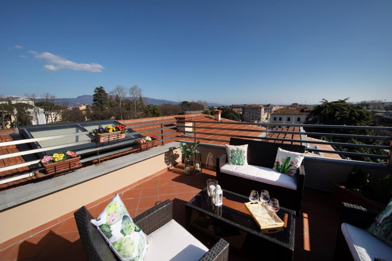 Rooftop Delight With Terrace Lucca Exteriör bild