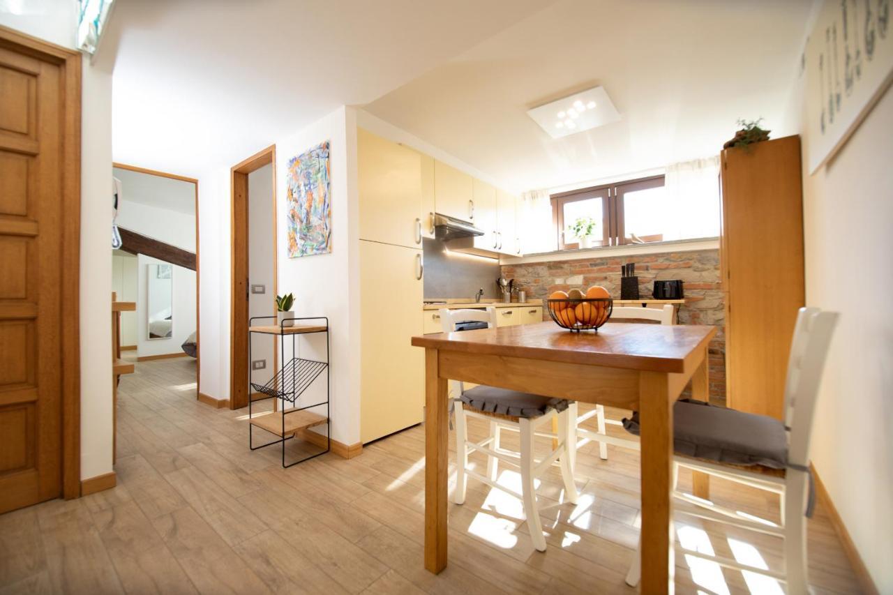 Rooftop Delight With Terrace Lucca Exteriör bild