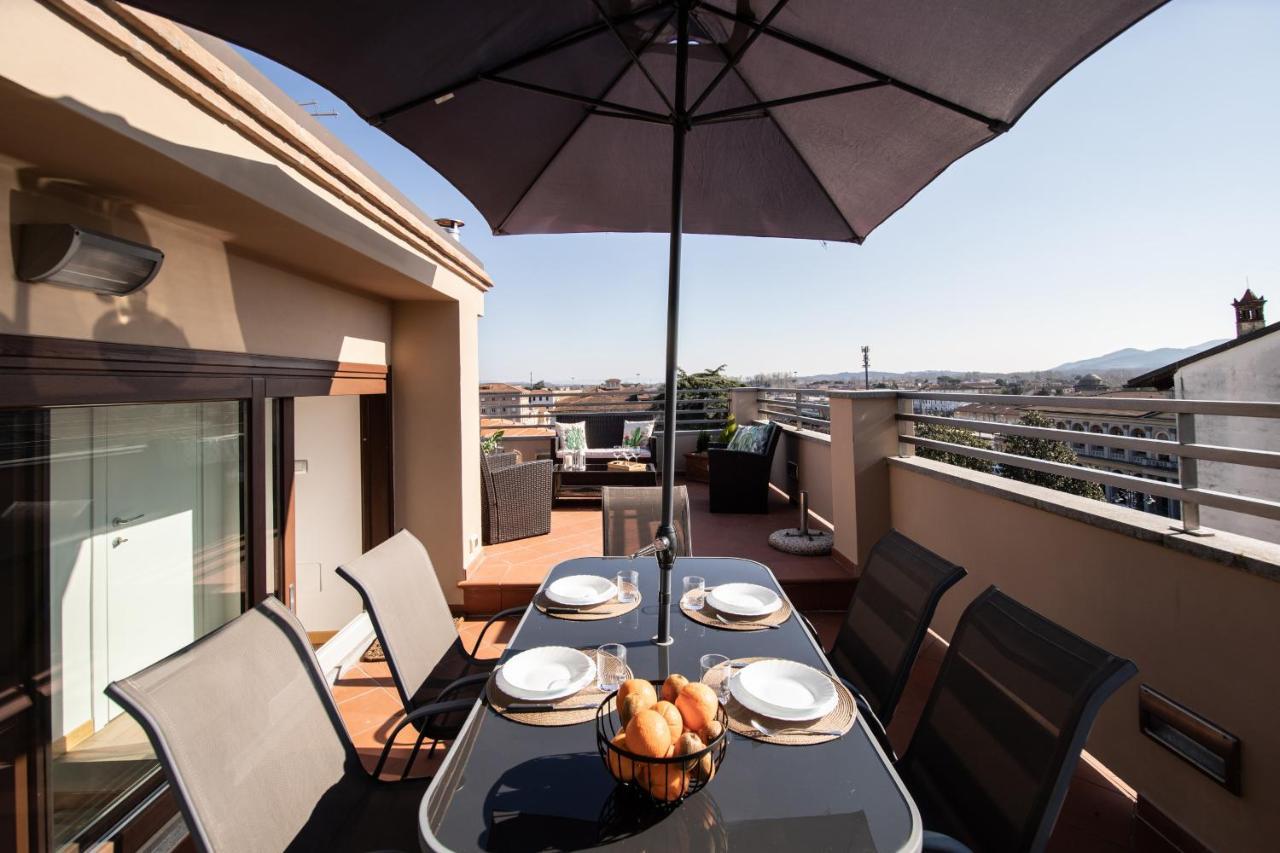 Rooftop Delight With Terrace Lucca Exteriör bild